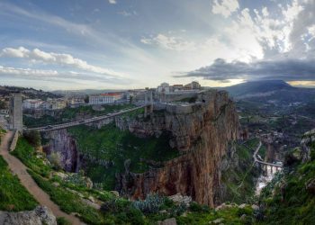 How to apply for a Vietnam business visa from Algeria