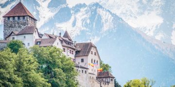 How to apply for a Vietnam business visa from Liechtenstein