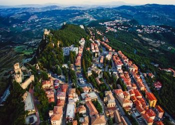 Vietnam visa on arrival for Sammarinese citizens