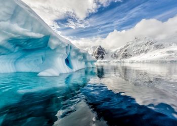 Vietnam visa on arrival for Antarctica citizens