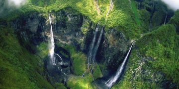 Vietnam tourist visa from Reunion overseas department of French