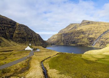 Vietnam tourist visa in Faroe Islands