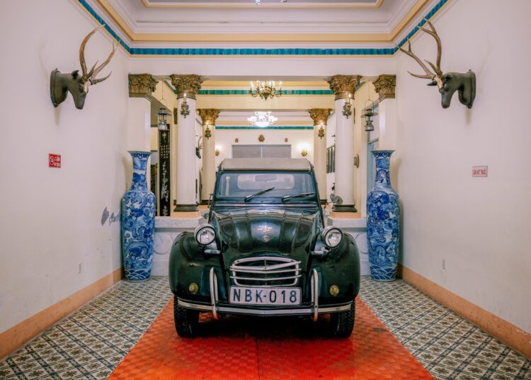 the prince's house in Bac Lieu