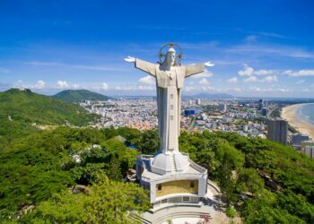 Vung Tau Christ Monument: Symbol of faith and hope