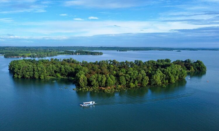 tri an lake